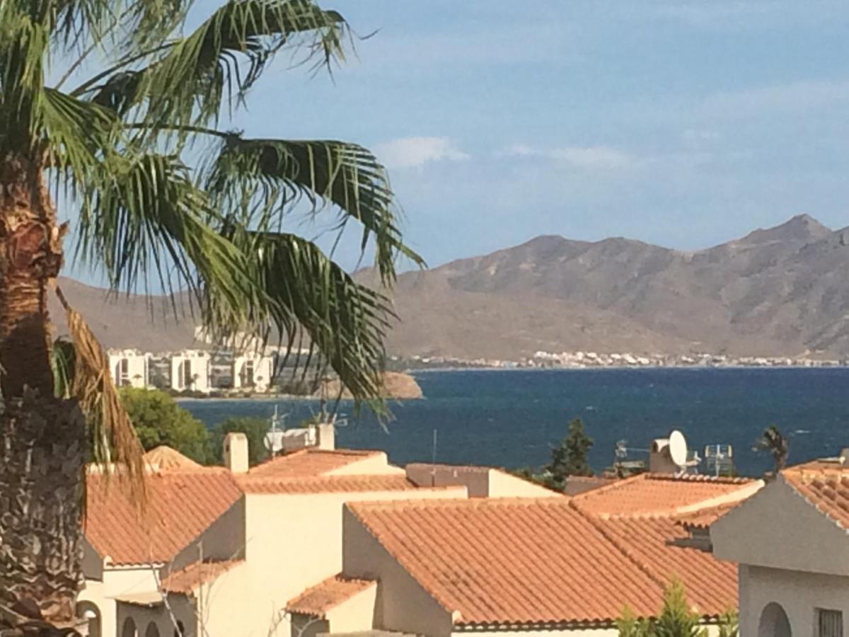 Puerto De Mazarron Large House With Roof Terrace & Sea Views-5 Guests Have 3 Bedrooms & 1 To 4 Guests Have 2 Bedrooms Exterior foto