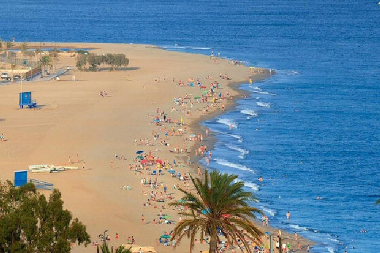 Puerto De Mazarron Large House With Roof Terrace & Sea Views-5 Guests Have 3 Bedrooms & 1 To 4 Guests Have 2 Bedrooms Exterior foto