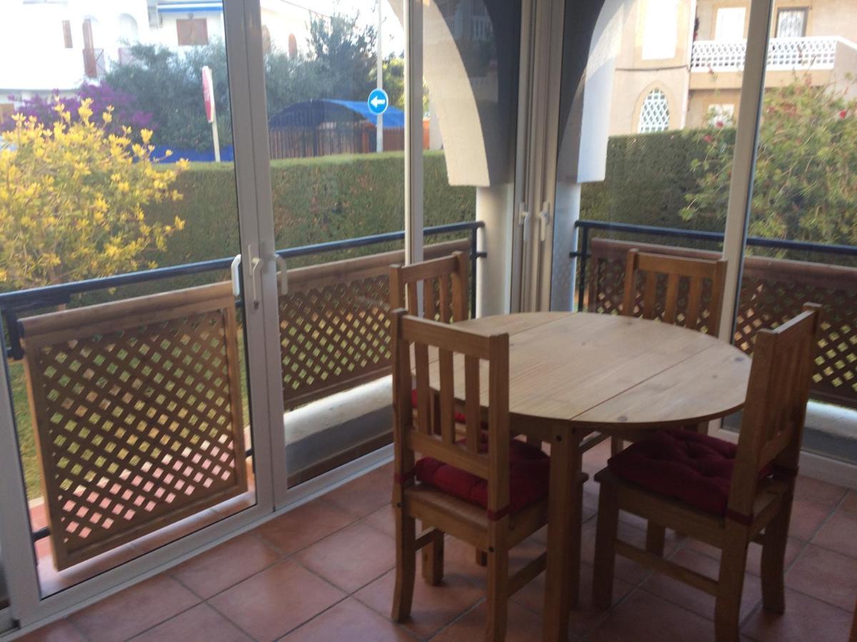 Puerto De Mazarron Large House With Roof Terrace & Sea Views-5 Guests Have 3 Bedrooms & 1 To 4 Guests Have 2 Bedrooms Exterior foto